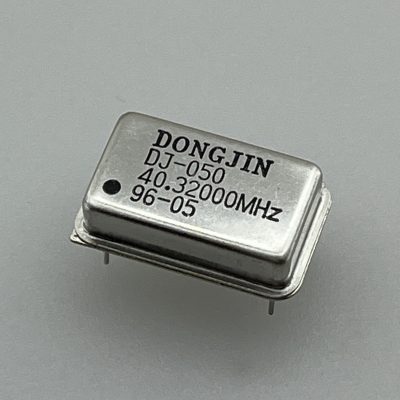 اسیلاتور 40.32MHz پکیج DIP