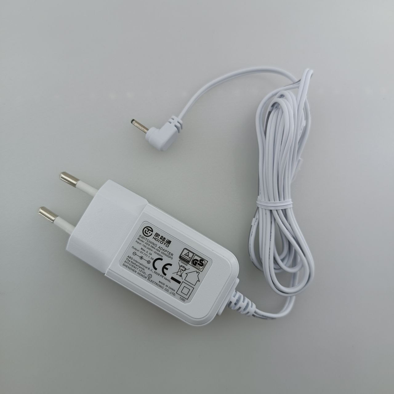 adapter5v-1A-code58-1.jpg آداپتور دیواری 5 ولت 1 آمپر - تصویر 1