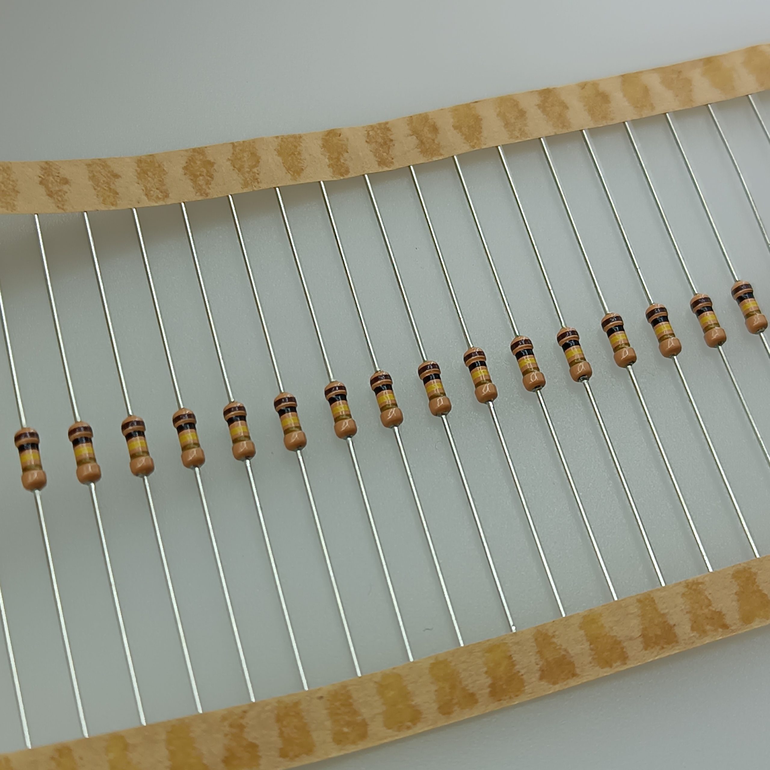 resistor-100kohm-0.25w مقاومت 100k اهم 1/4w بسته 20 عددی - تصویر 1