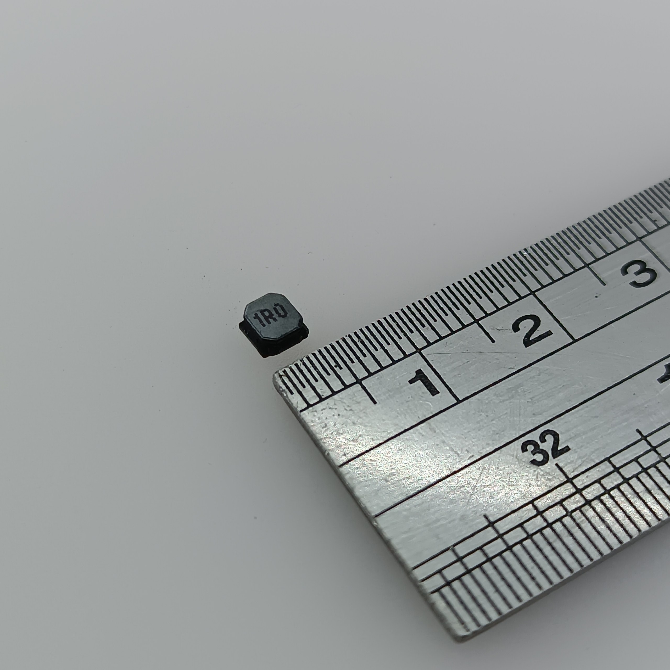 SMD-INDUCTOR-1uH-4x4x2-mm SMD INDUCTOR 1uH 4*4*2 mm - تصویر 1